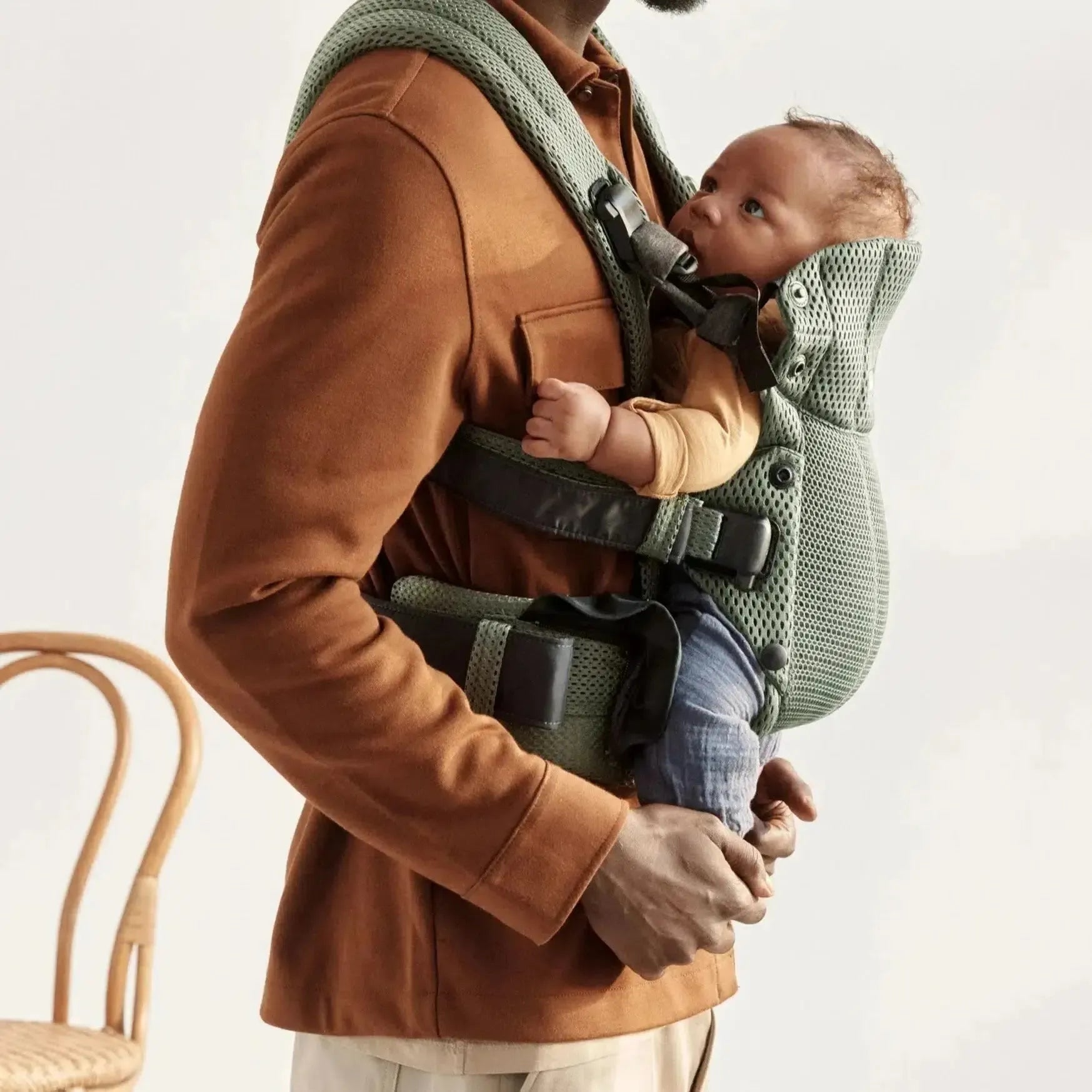 BabyBjörn Carrier Harmony Dark Green 3D Mesh | Posh Baby