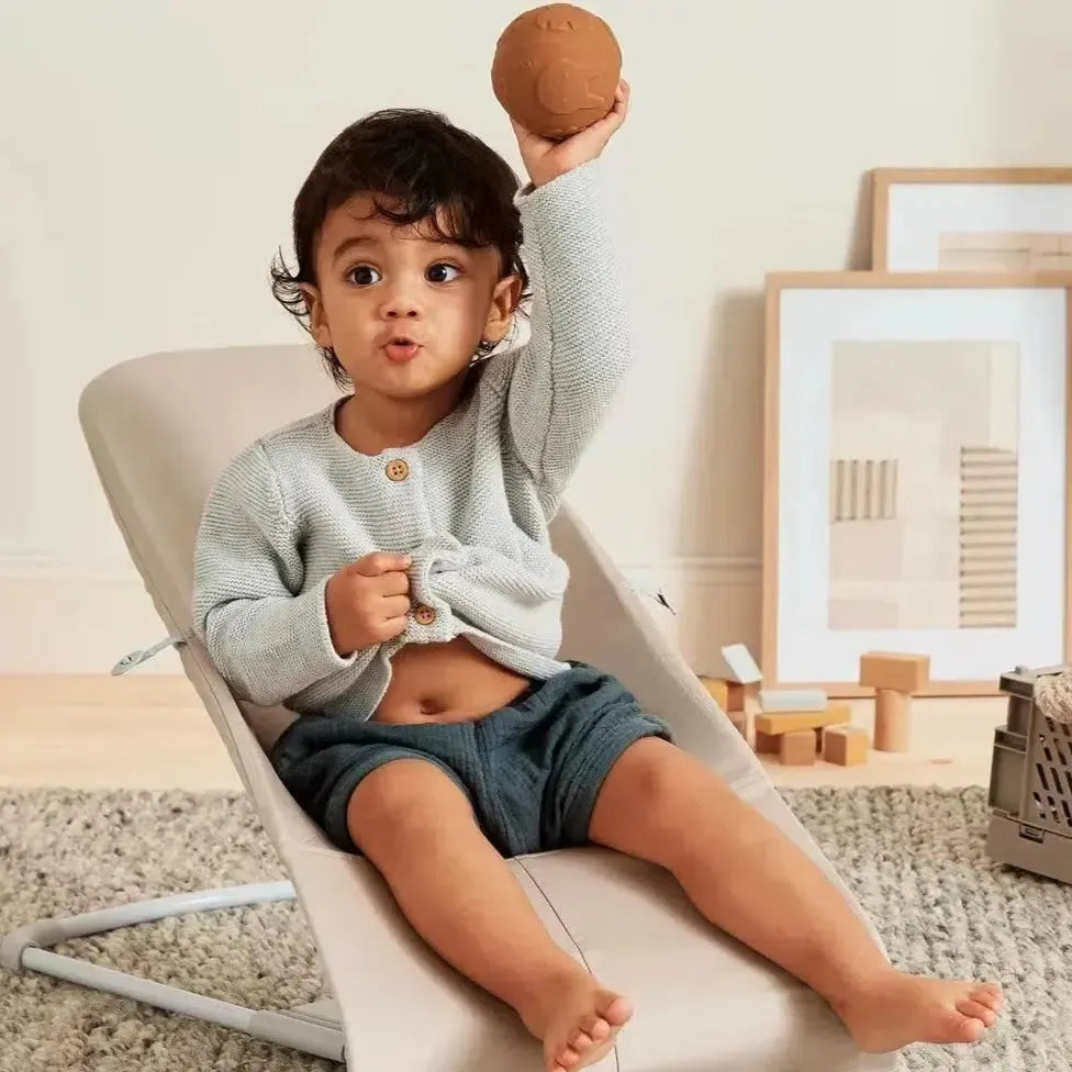 BabyBjörn Bouncer Balance Soft Beige & Grey | Posh Baby BabyBjörn Bouncer Balance Soft Beige & Grey | Posh Baby