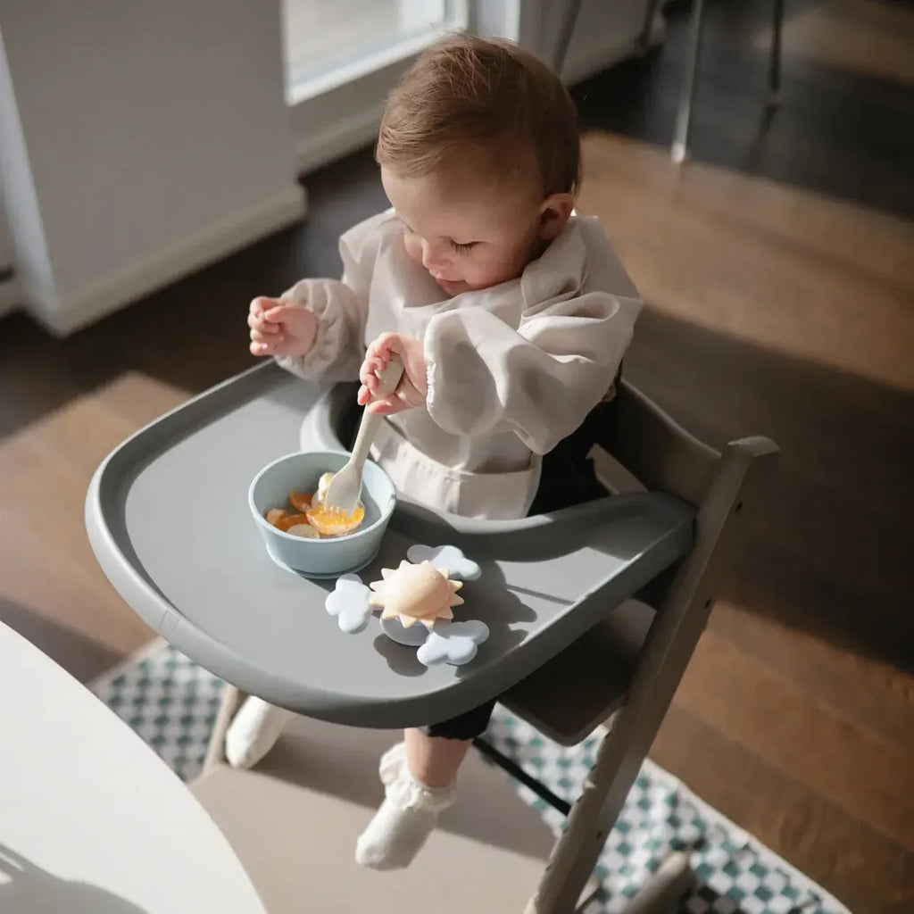 stokke bib Mushie
