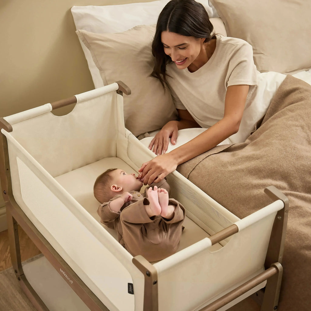 Snuz SnuzPod5 Bedside Bassinet – Award-Winning | Posh Baby